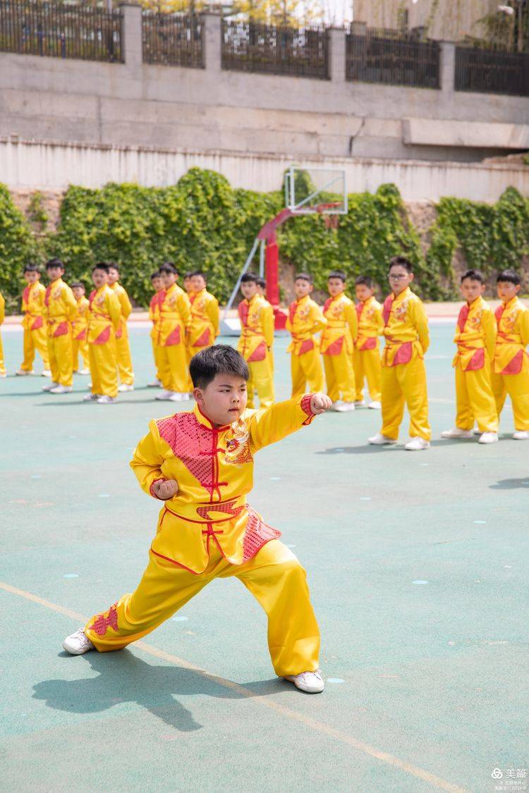 功夫派土龙怎么打_功夫派怎么组队打副本_功夫派派派怎么进阶