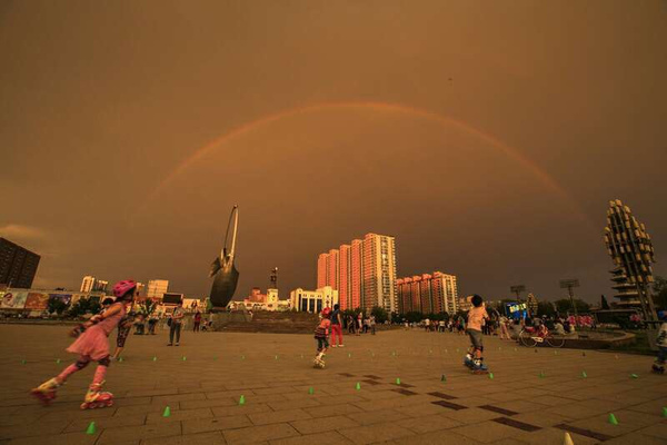 雨后小故事播放图片_雨后小故事播放图片_雨后小故事播放图片