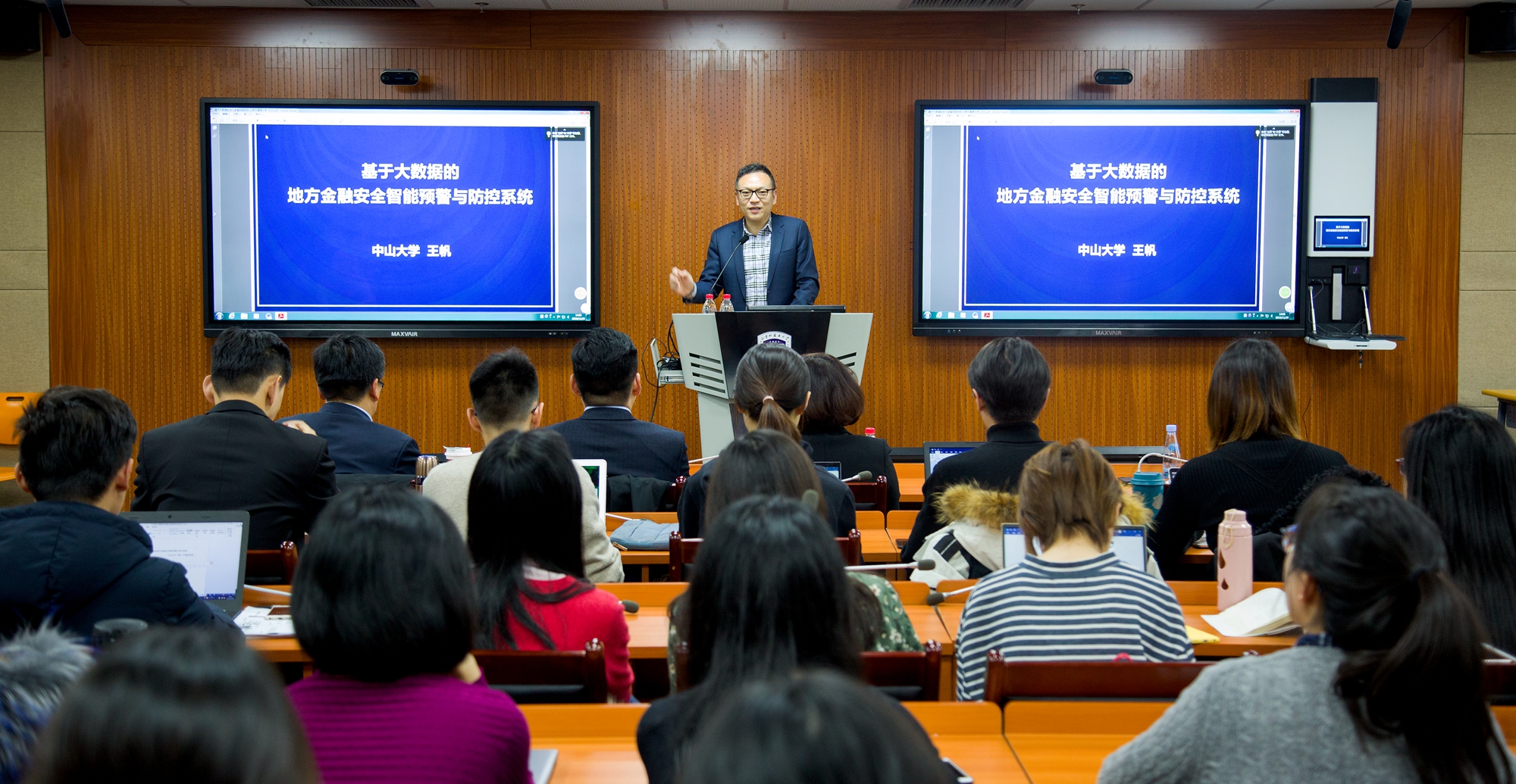 澄空学园论坛：从留言板到综合平台，教授与学员的心灵交流之路