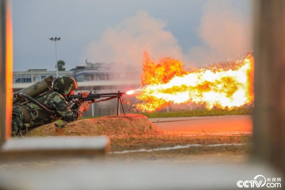 特种兵主演是什么电影_特种兵主演人物表_我是特种兵2主演