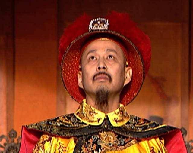 康熙皇帝：清朝治世60余年，复杂家族关系与皇位继承的深度分析